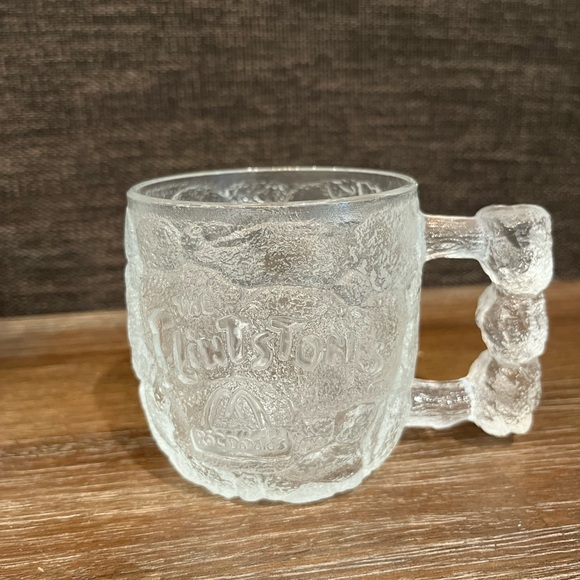 VTG 1993 McDonald's Flintstones RocDonalds 3D Glass Mugs Cups Lot 3 - Picture 5 of 12